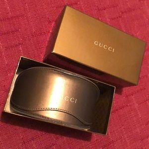 Round White Gucci Sunglasses